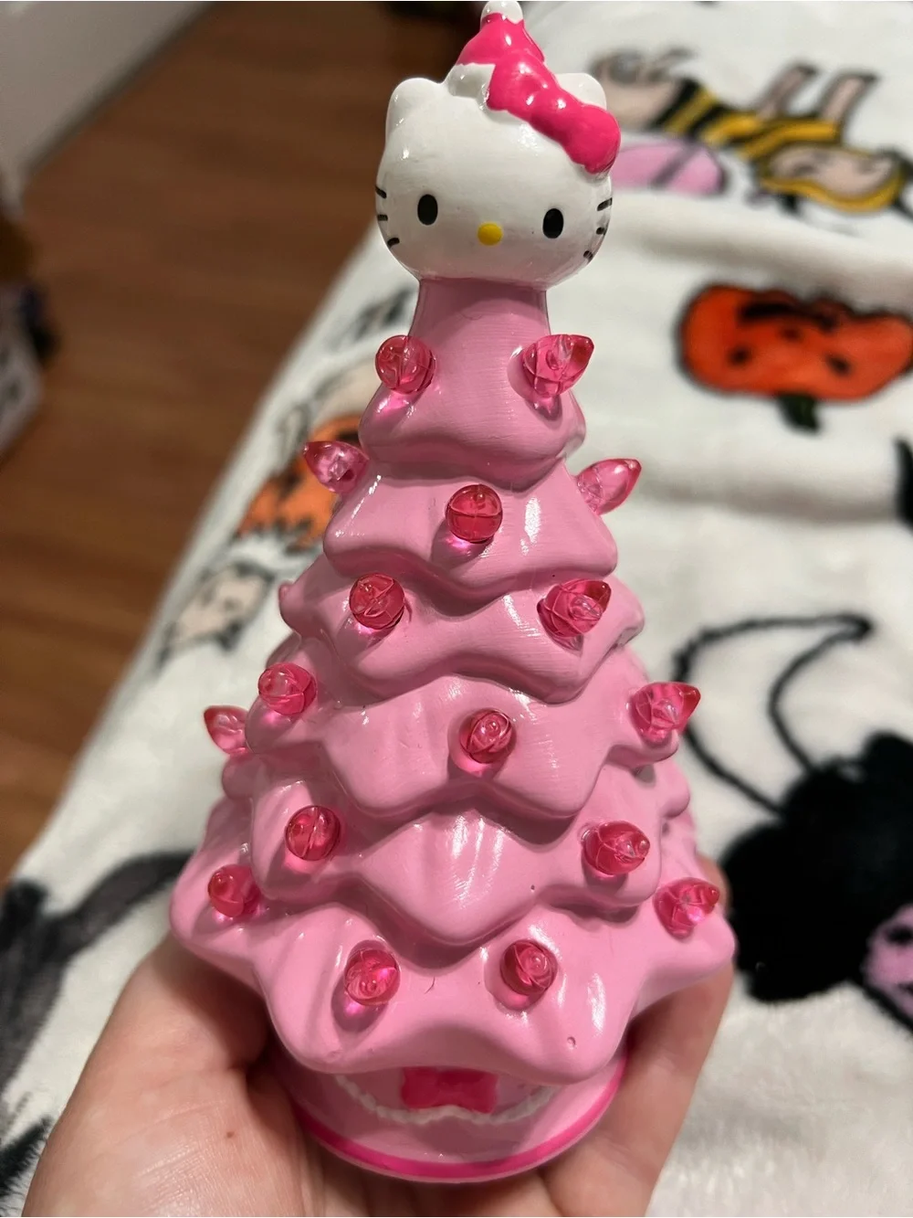 Hello Kitty Mini Ceramic Christmas Tree with Pink Lights